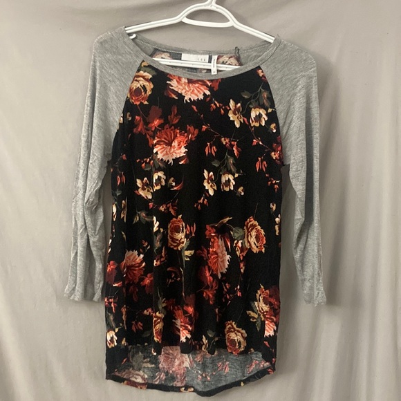 Casual soft fall top - Picture 1 of 3